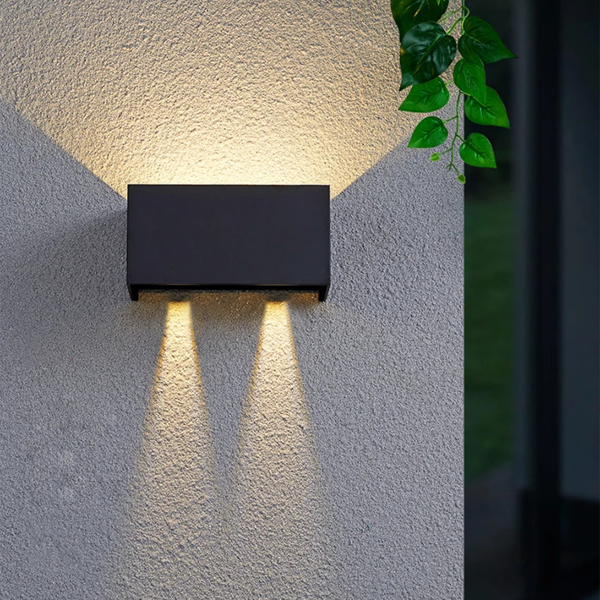 NovaBeam Wall Light